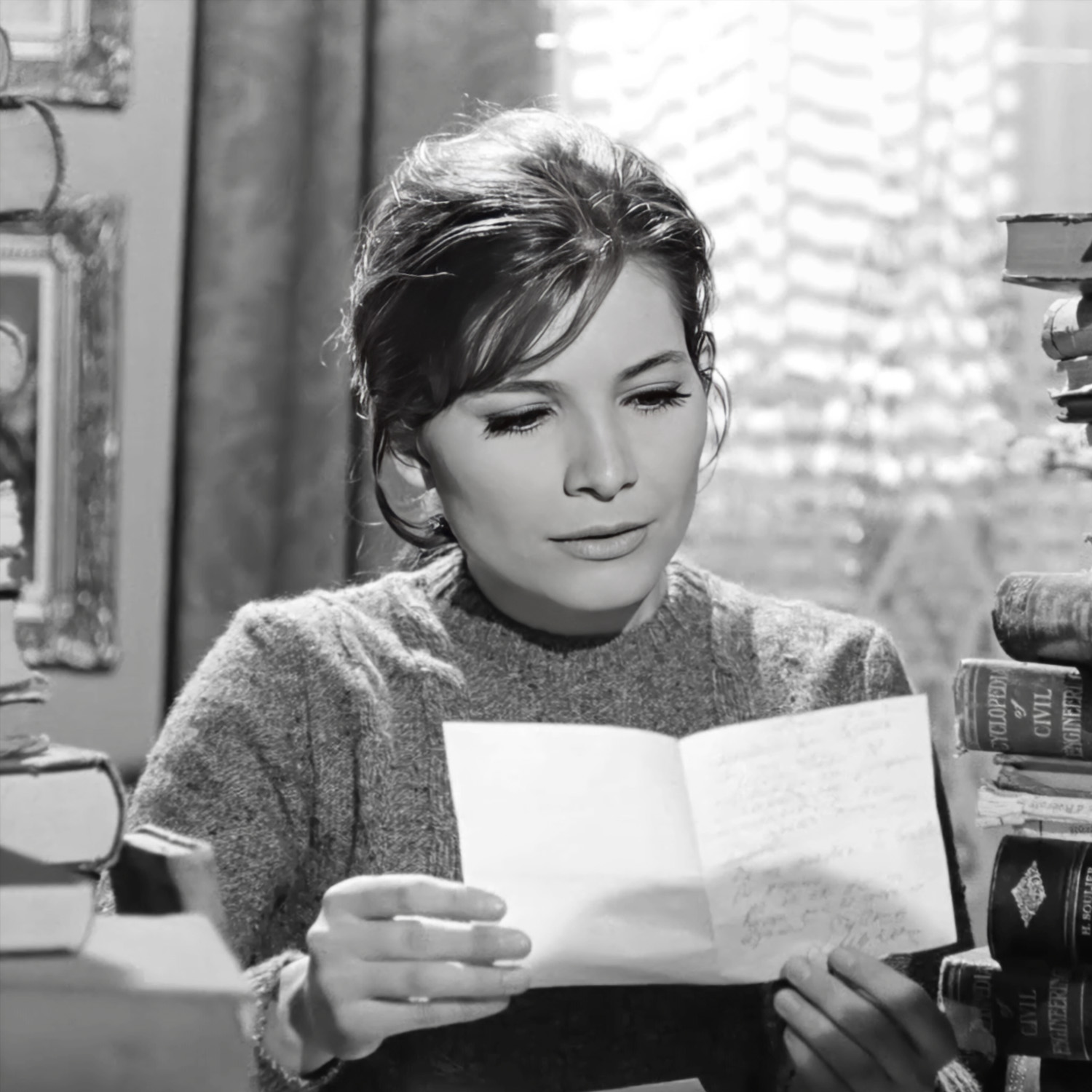 ΑΙΜΙΛΙΑ ΥΨΗΛΑΝΤΗ