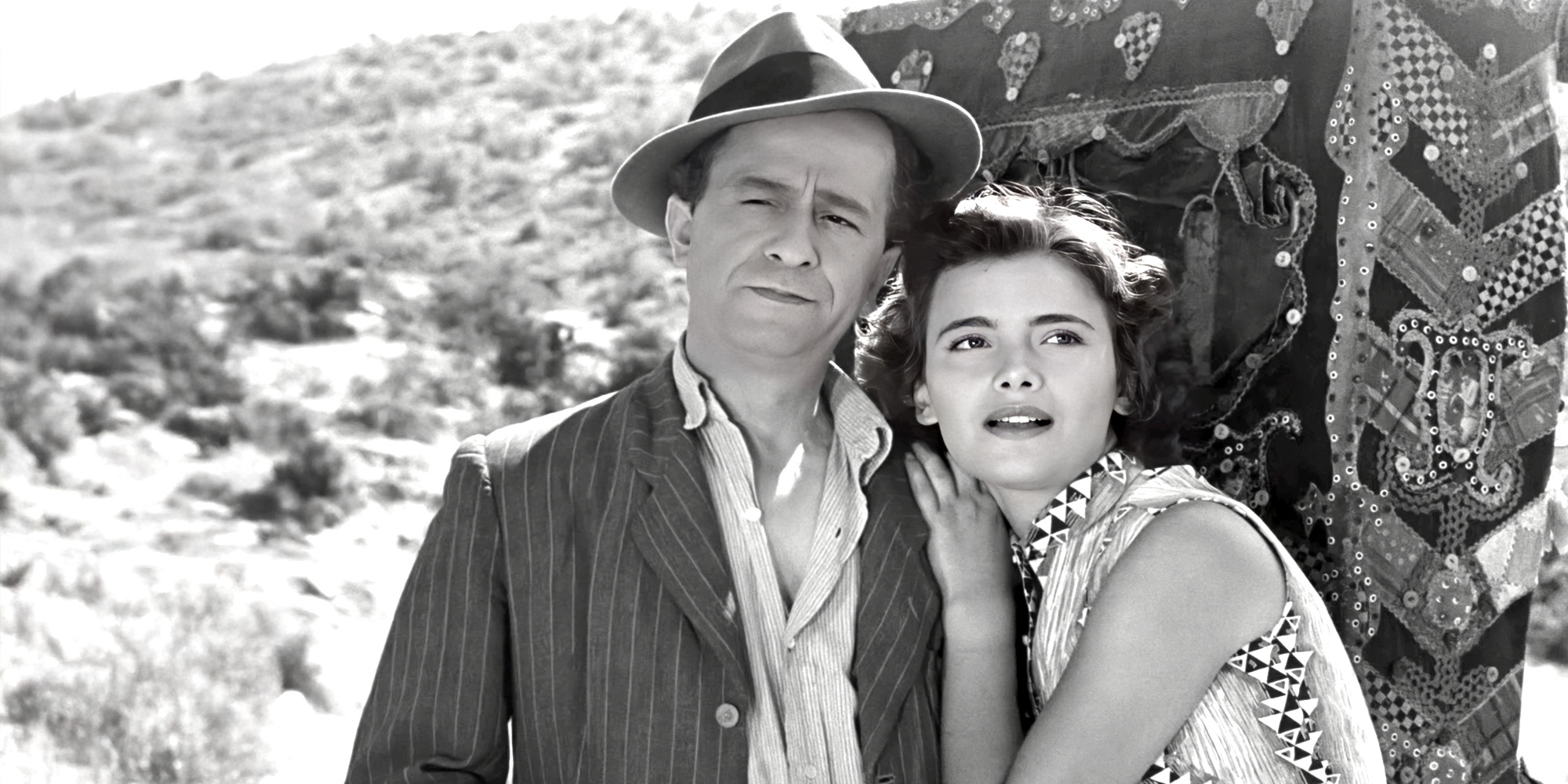 ΛΑΤΕΡΝΑ ΦΤΩΧΕΙΑ ΚΑΙ ΦΙΛΟΤΙΜΟ